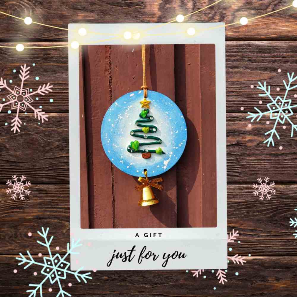 Christmas tree hangings Pack of 4